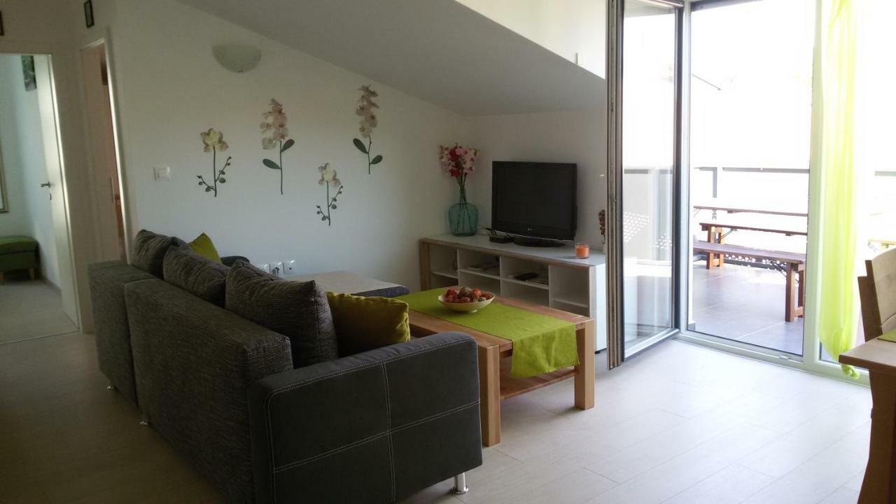 Appartement Casa Alesole à Pula Extérieur photo